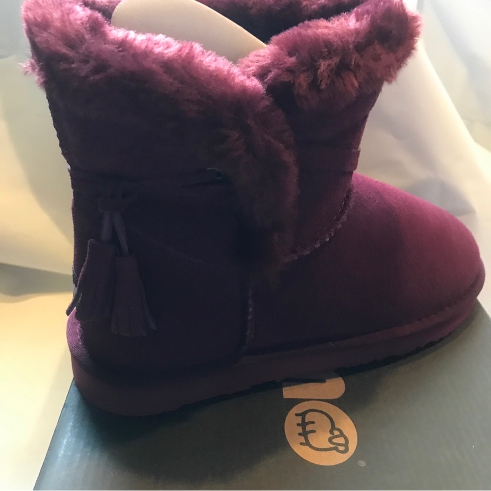 Lamo Women's Plush Faux-Fur Ankle Booties in Burgundy